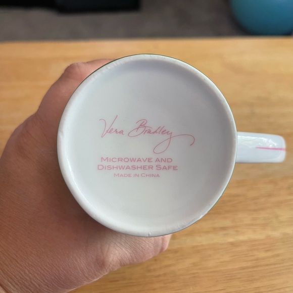 Vera Bradley mug in great condition - Picture 3 of 7